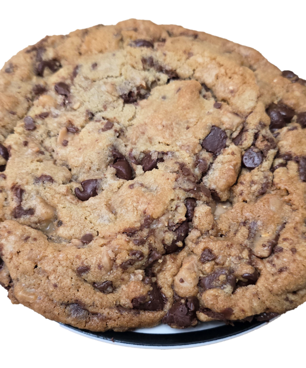 Giant Toffee Chocolate Chip Cookie, Half Dozen